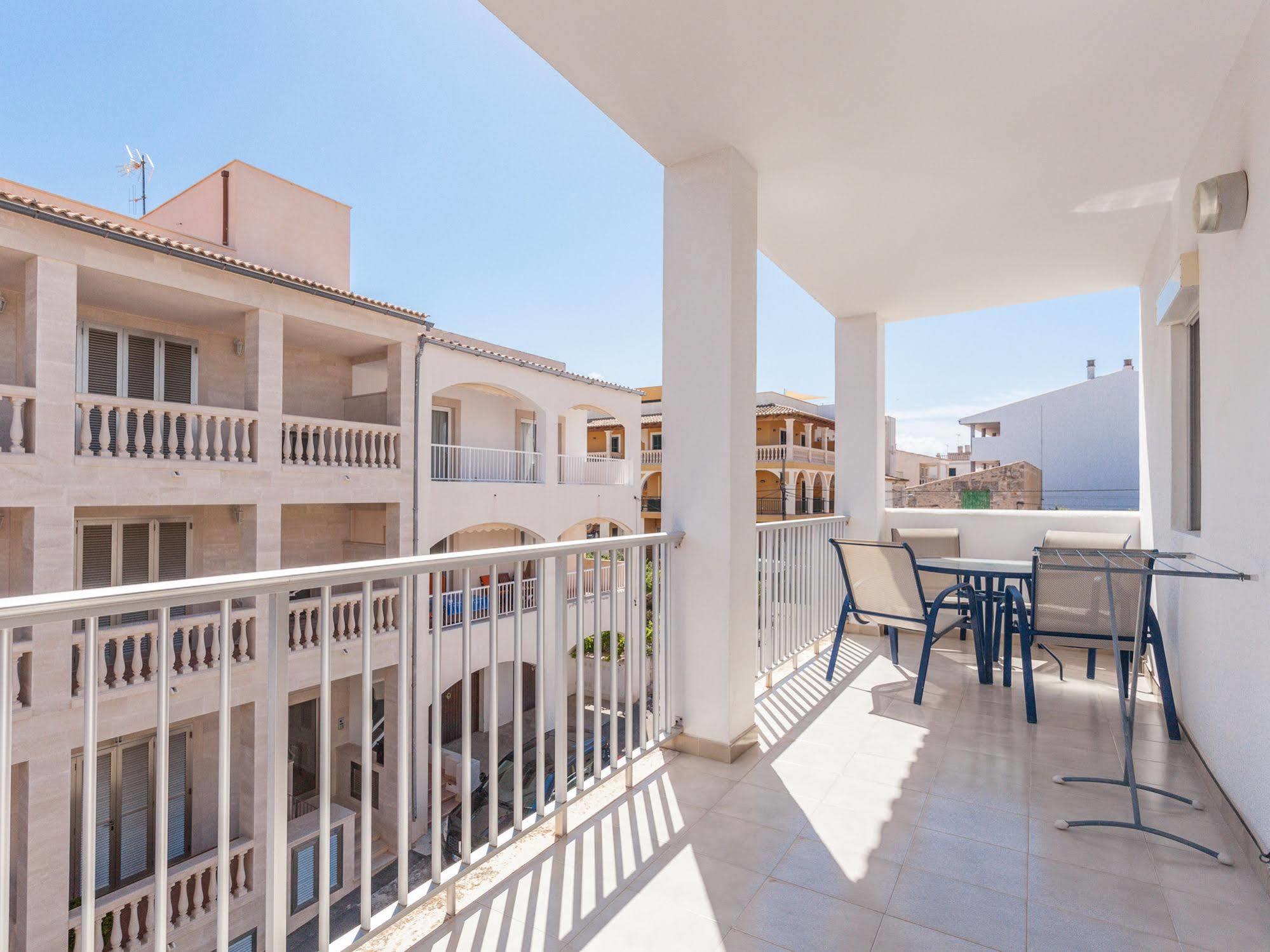 Apartamentos Lago Colònia de Sant Jordi